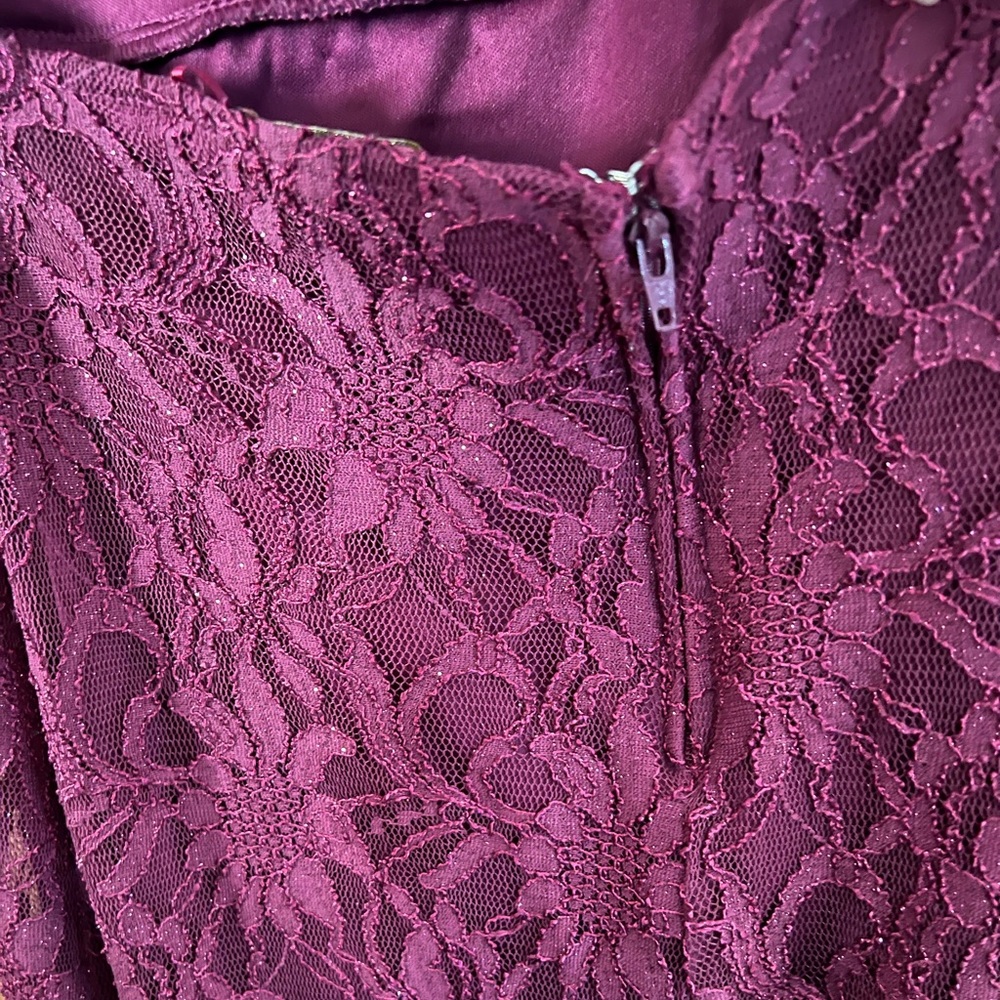 PROM DRESS - Picture 7 of 10